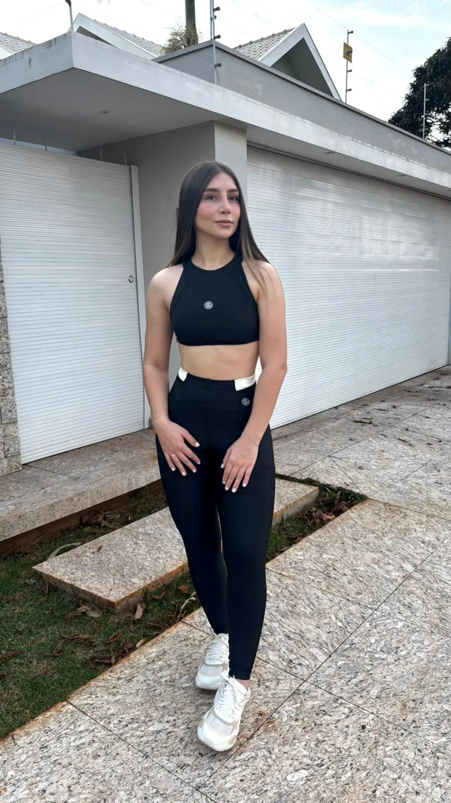 Legging e top Zenith Fit na cor preta